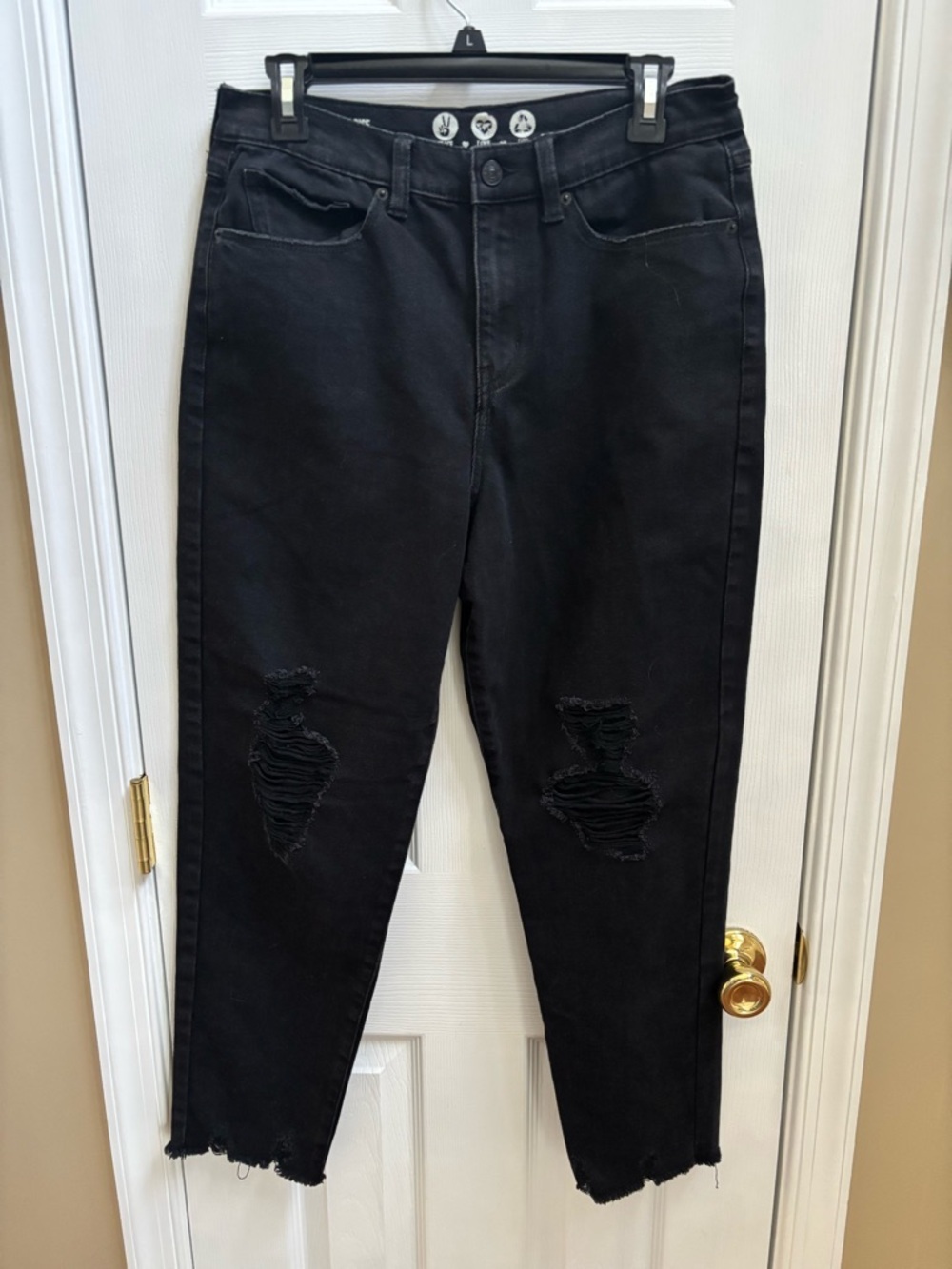 Rewash Junior's Peace Love Eco90's Distressed Mom Jean Super High Rise 7/28 NWOT